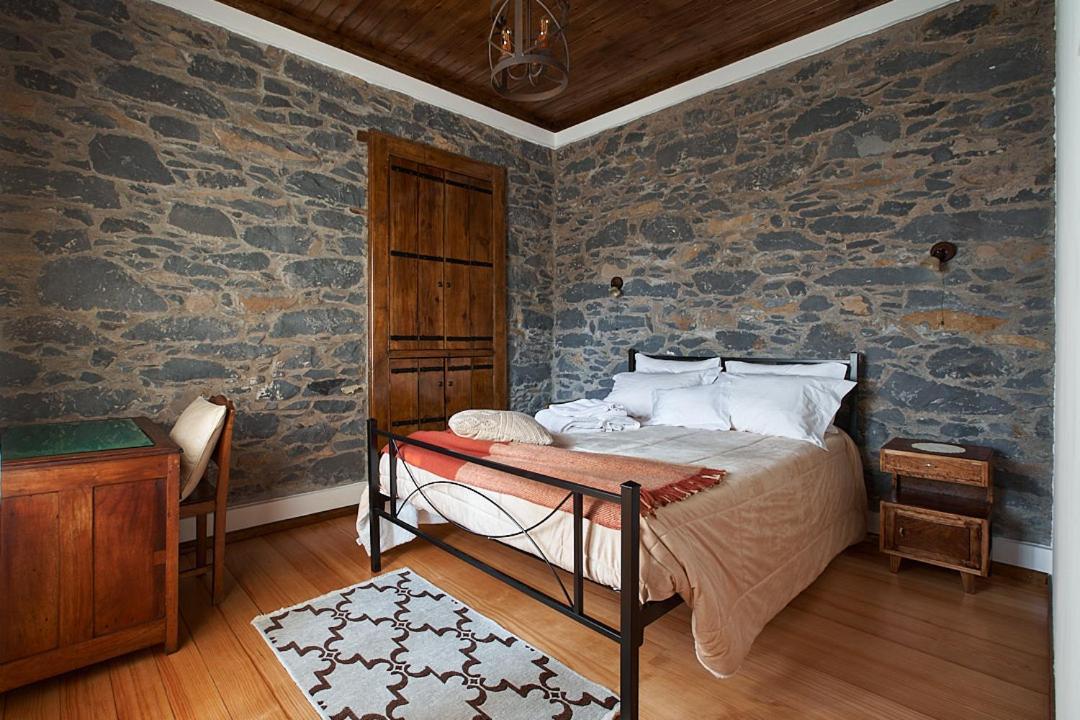 Ga281 Chalet Funchal (Madeira)
