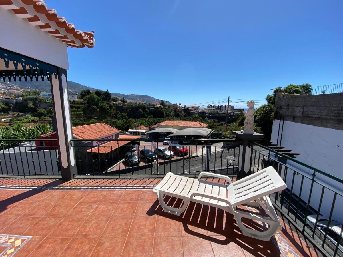 Classic Tranquil Madeiran 4-bedroom * Funchal (Madeira)
