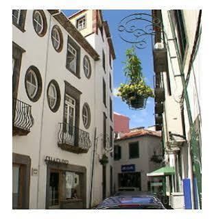 Residencial Chafariz Guest house 2*