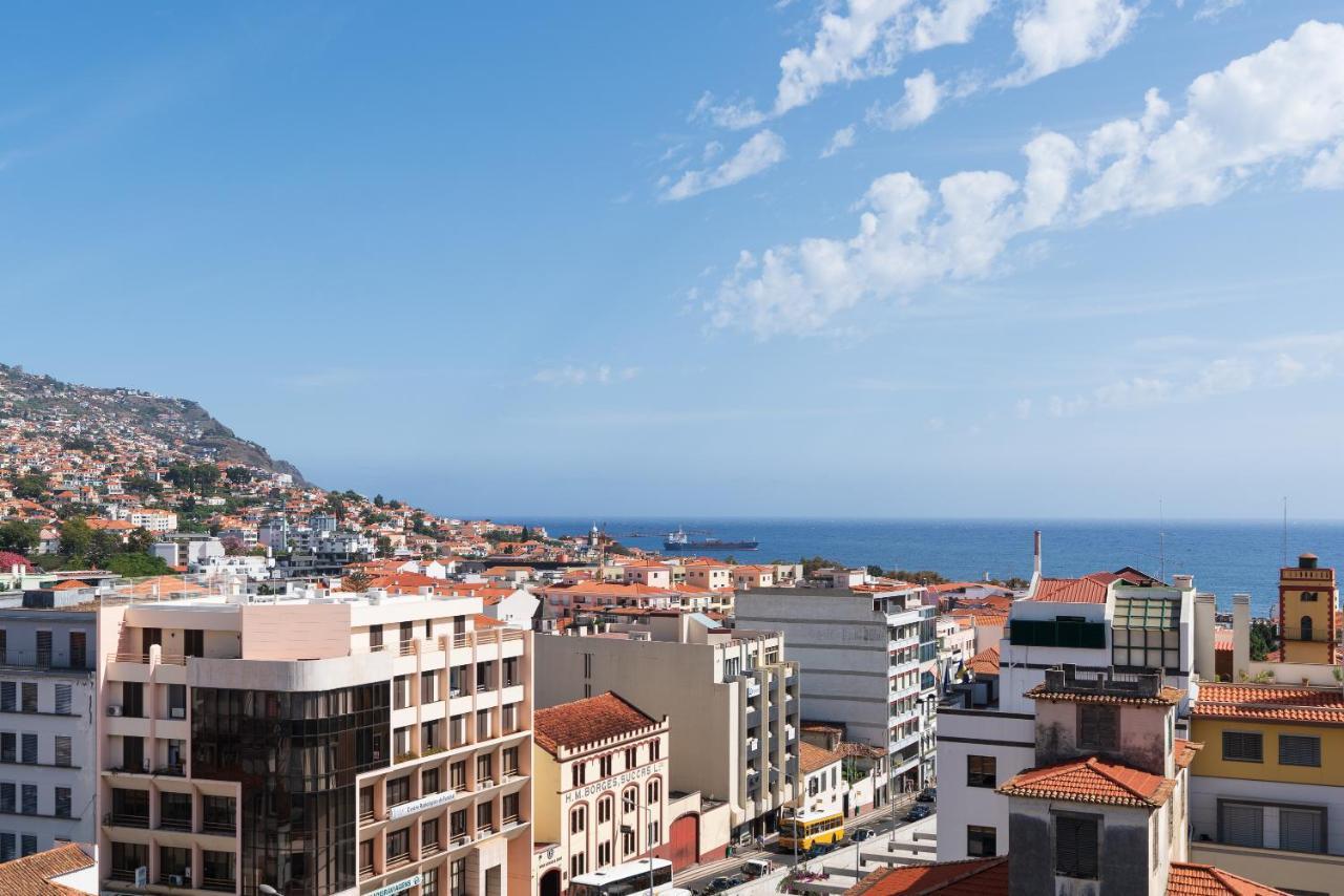 Luxurious - Casa Valentina - Rent2u, Lda