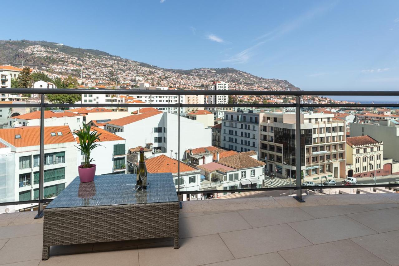 Luxurious - Casa Valentina - Rent2u, Lda