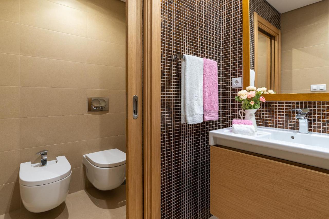 Luxurious - Casa Valentina - Rent2u, Lda Apartment *