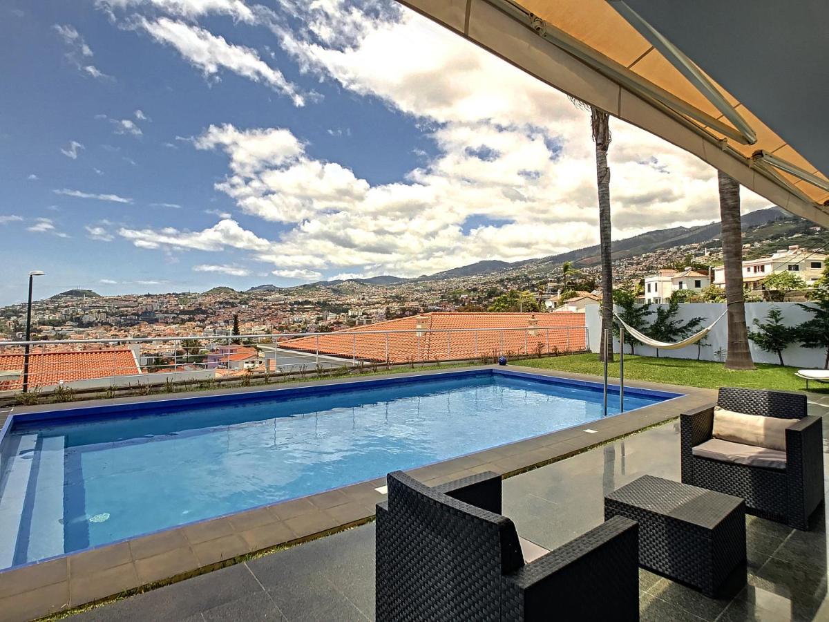 Villa The White House - By Lovelystay Funchal (Madeira)