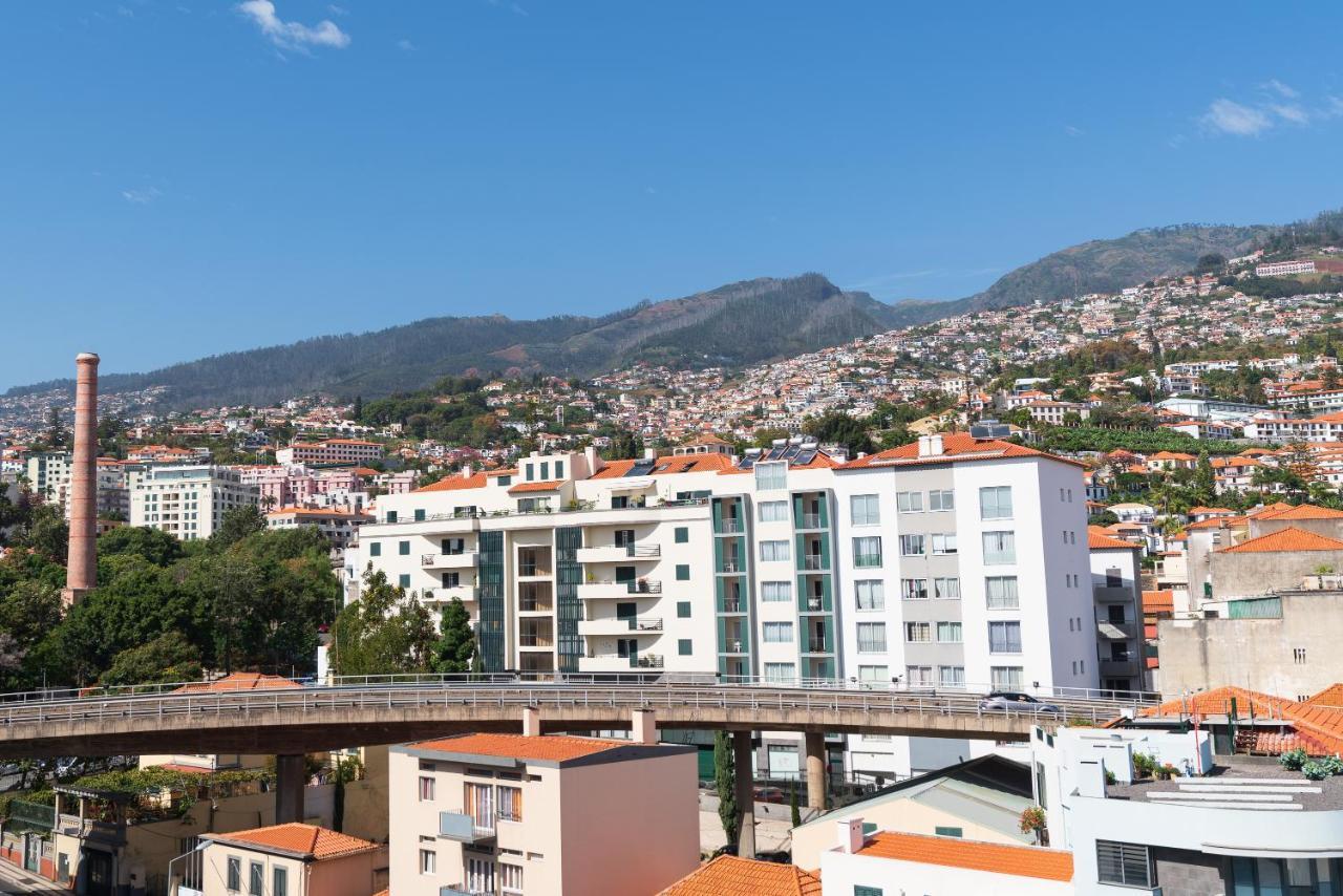 Luxurious - Casa Valentina - Rent2u, Lda * Funchal (Madeira)