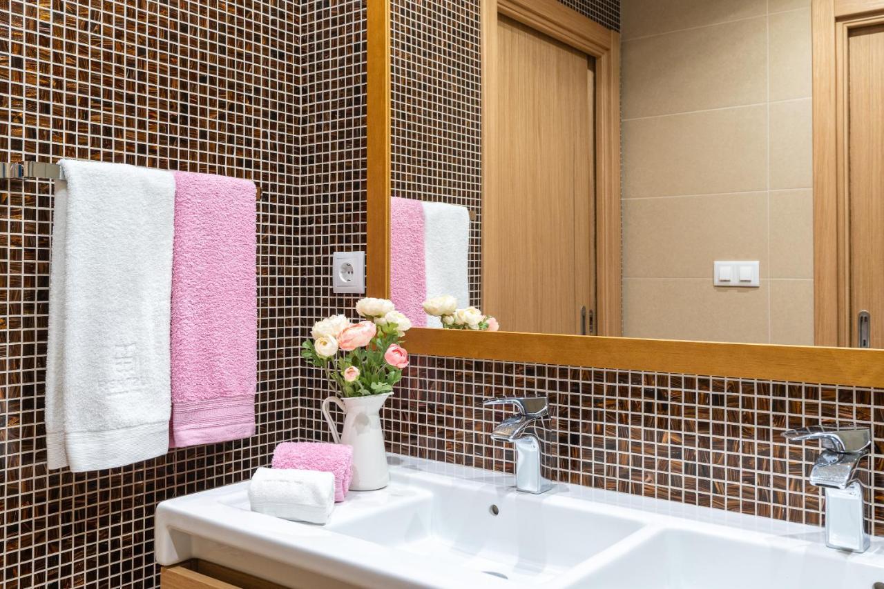 Luxurious - Casa Valentina - Rent2u, Lda Apartment