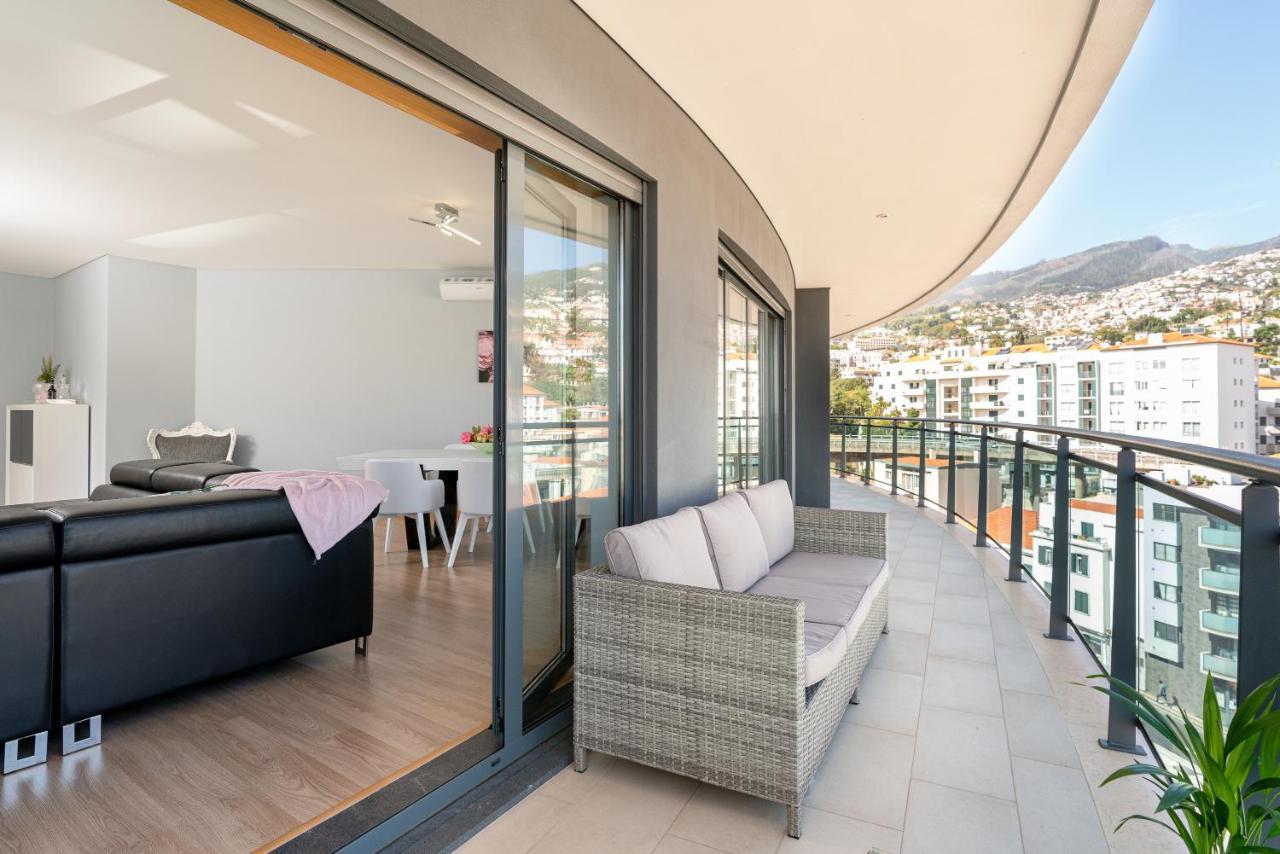 Luxurious - Casa Valentina - Rent2u, Lda * Funchal (Madeira)