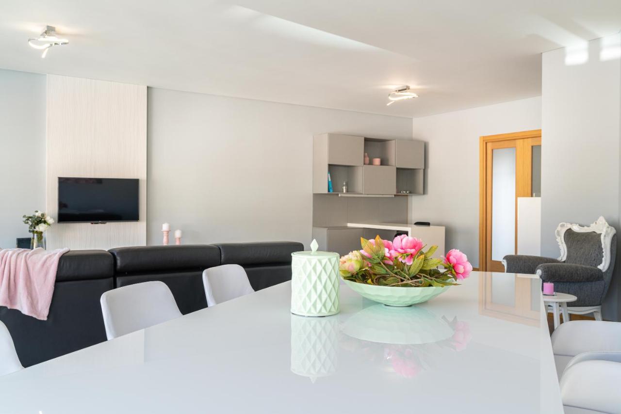 Luxurious - Casa Valentina - Rent2u, Lda Funchal (Madeira)