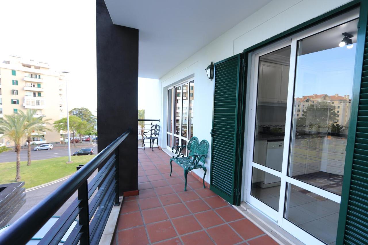 Apartment Forum Two Views