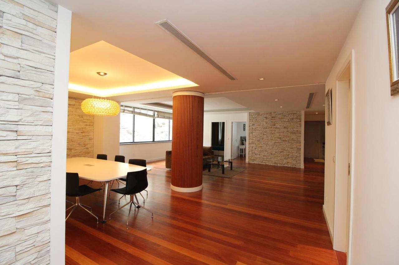 La Classe Best Location Apartment