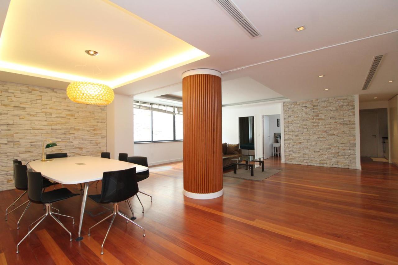 La Classe Best Location Apartment