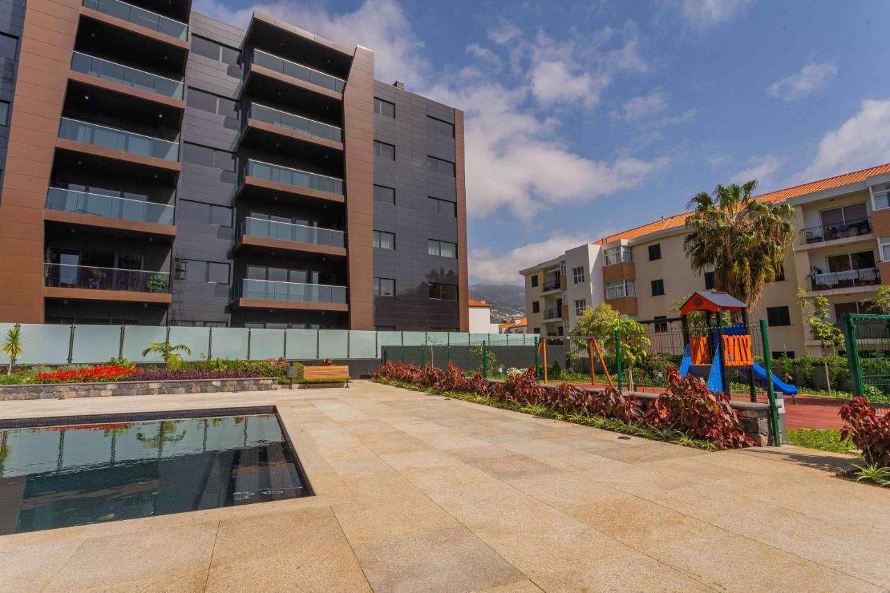 Apartment Modern 2 Bedroom Flat In Condo With Swimming Pool