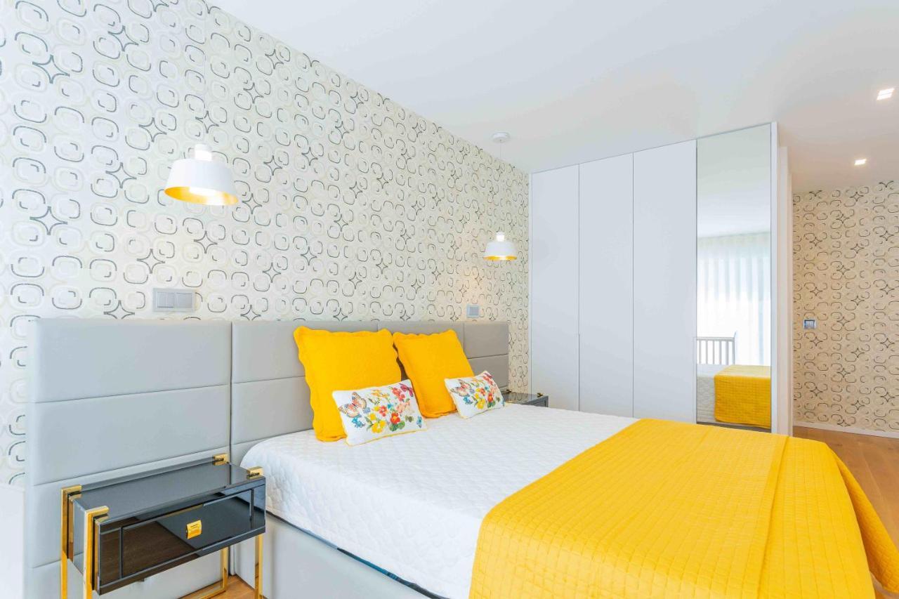 Modern 2 Bedroom Flat In Condo With Swimming Pool Apartment Funchal (Madeira)