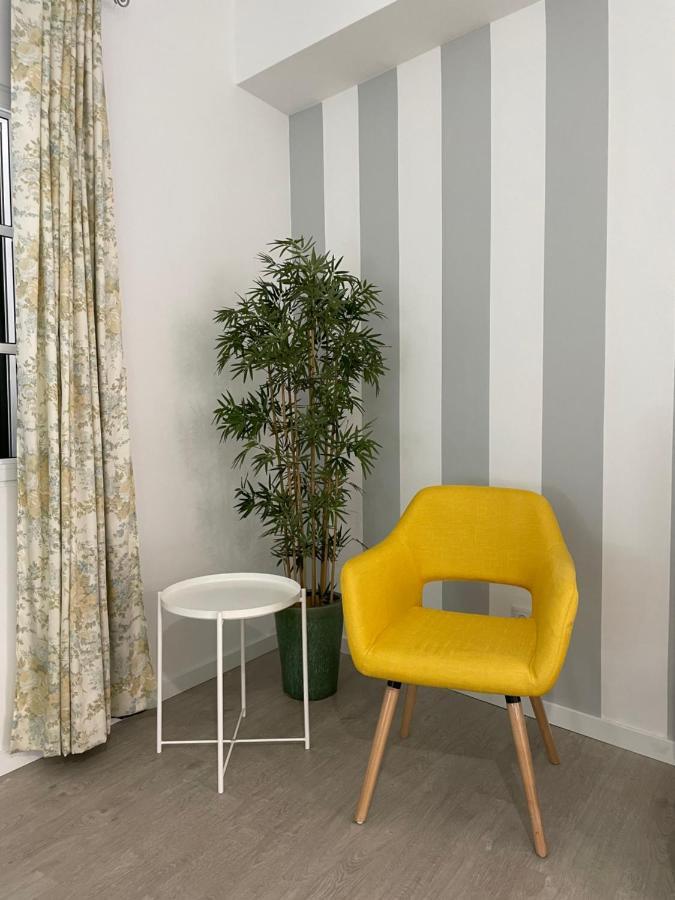 Charming Apartment *