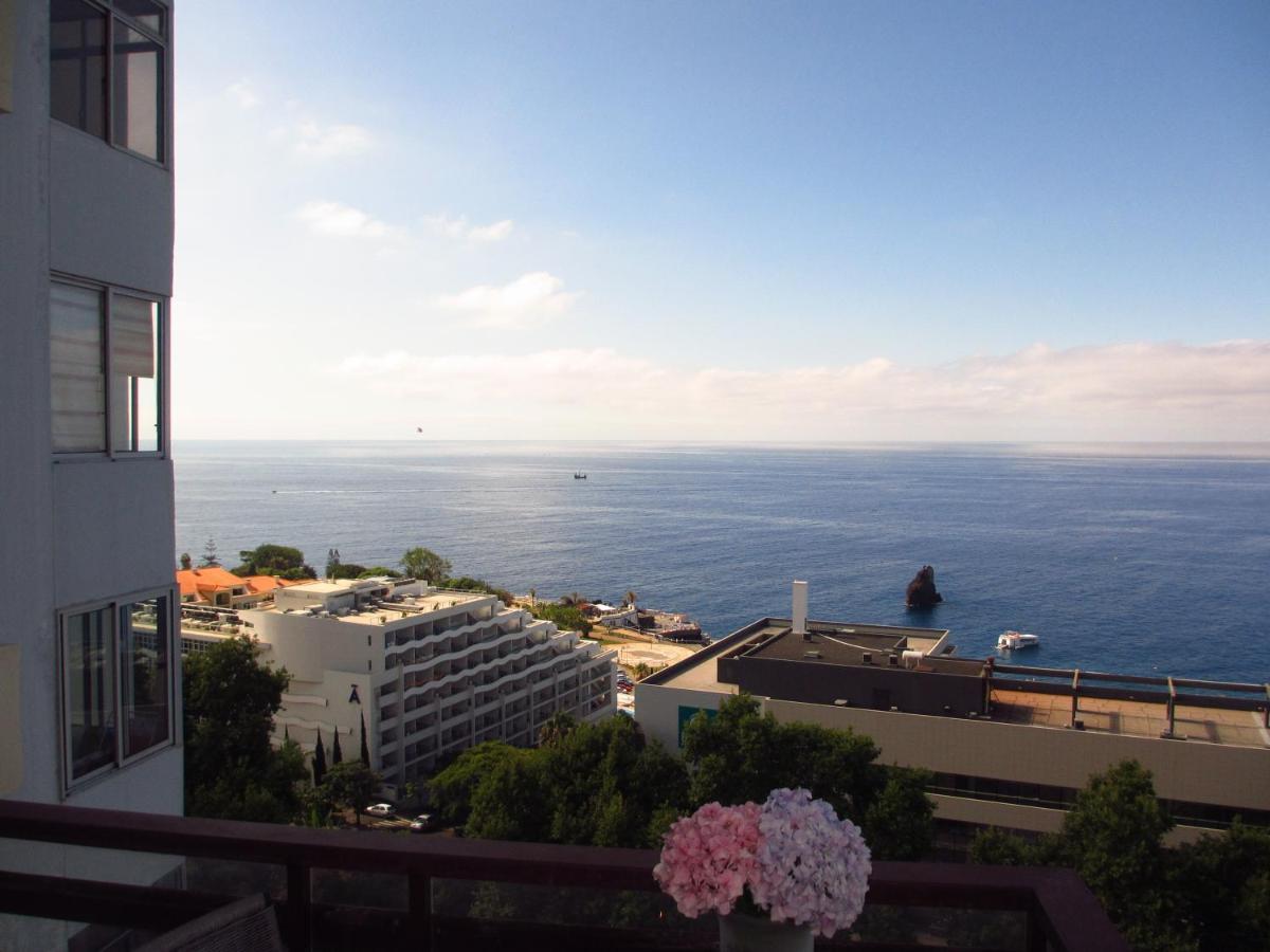 Tranquil Ocean View Apartment