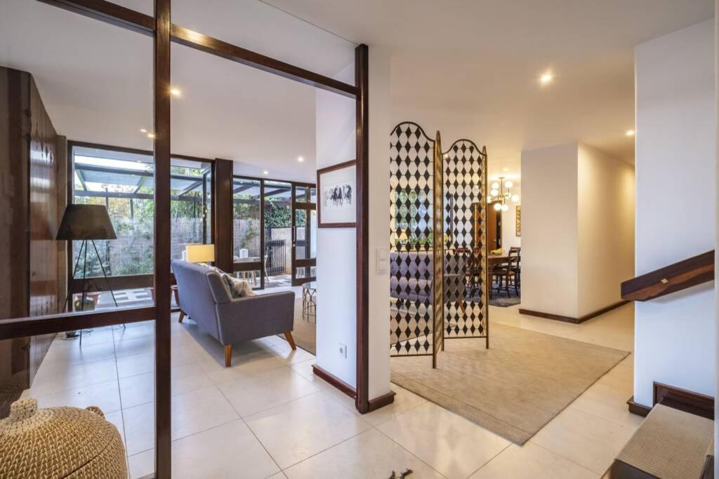 Charming Villa, Spacious, Beautiful Views! Funchal (Madeira)