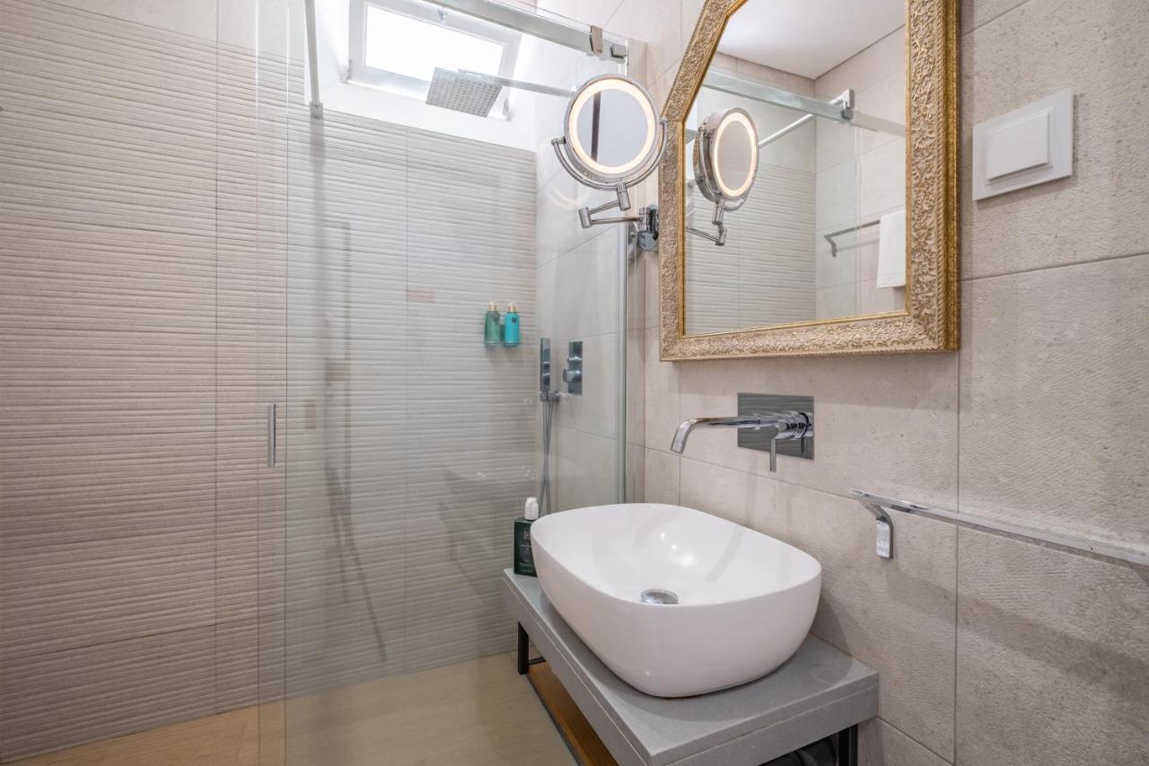 Cayres Surdo Apartamento Funchal (Madeira)