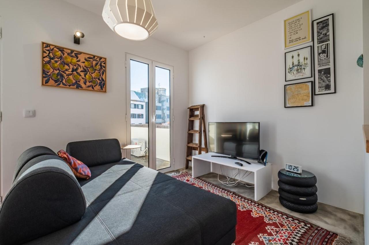 Casa Do Luar - By Wehost