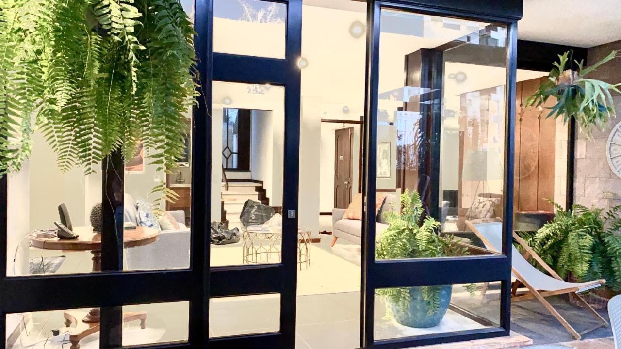 Charming Villa, Spacious, Beautiful Views! Villa