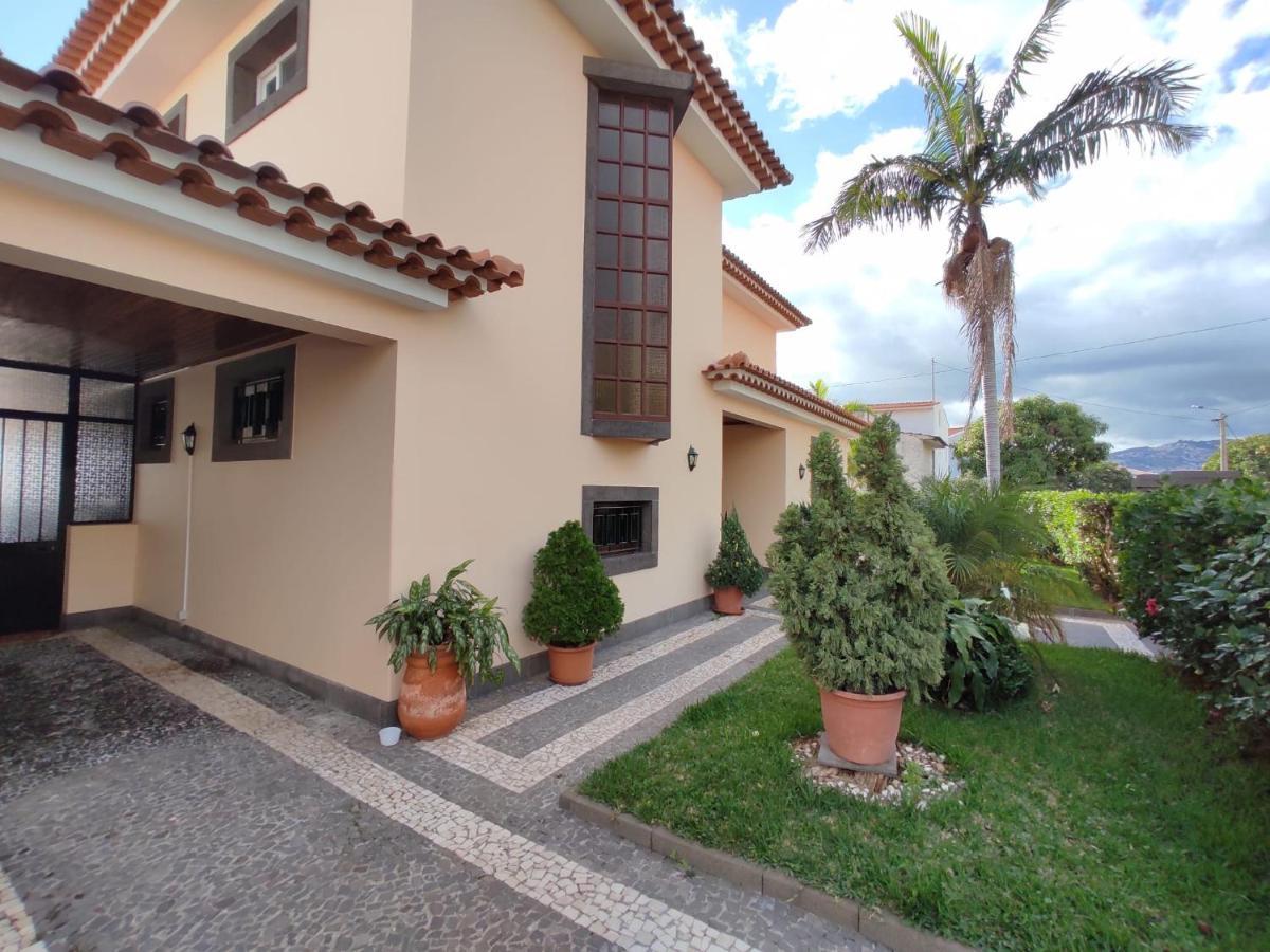 Telo Villa *