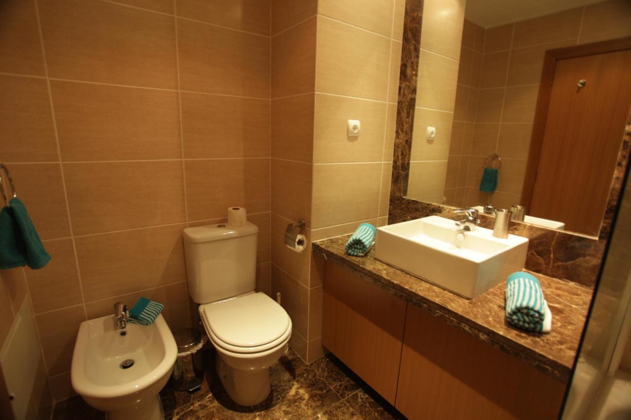 One Bedroom Holiday With Balcony And Pool