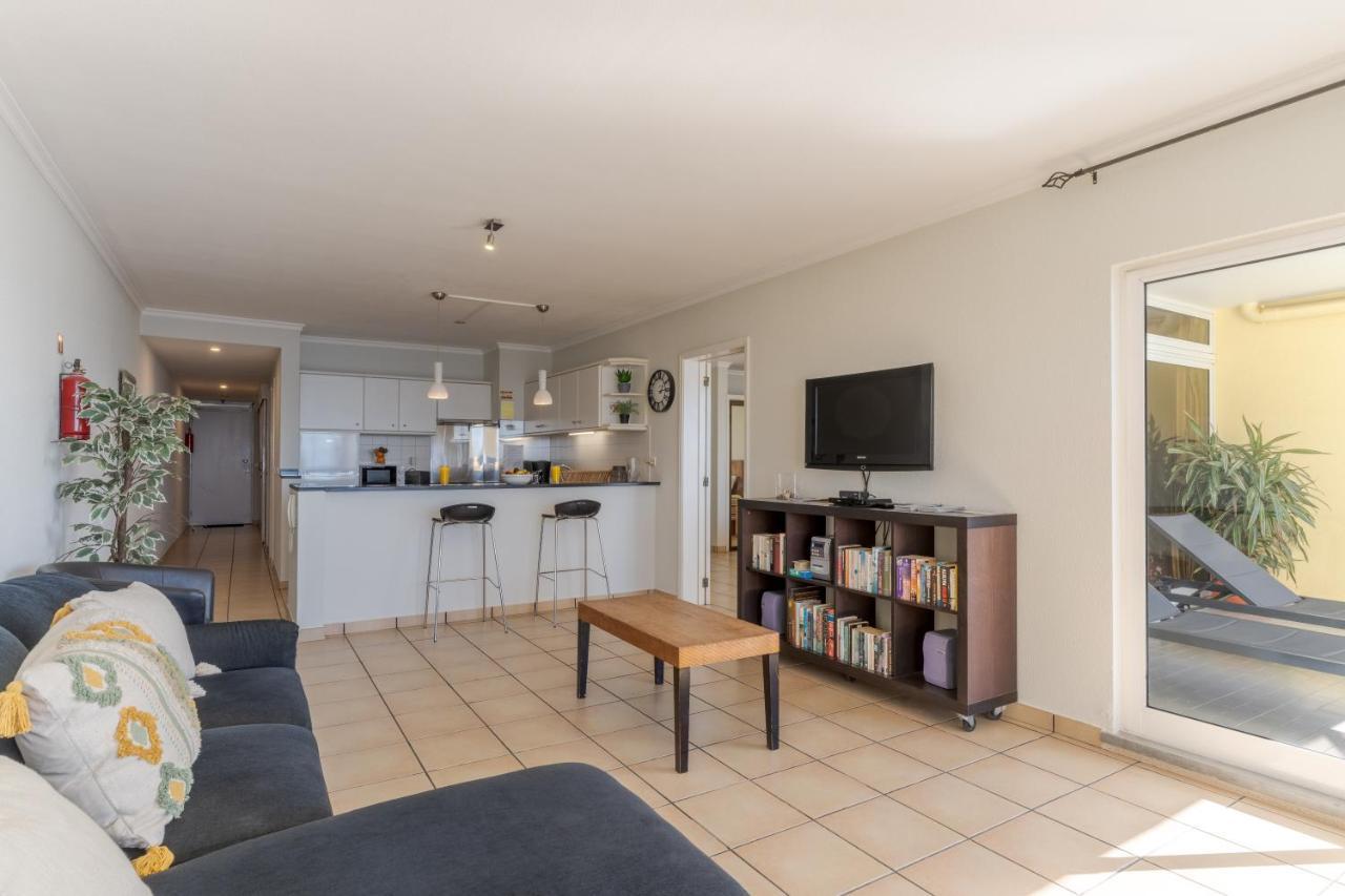 Honey On The Beach With Pool Apartamento