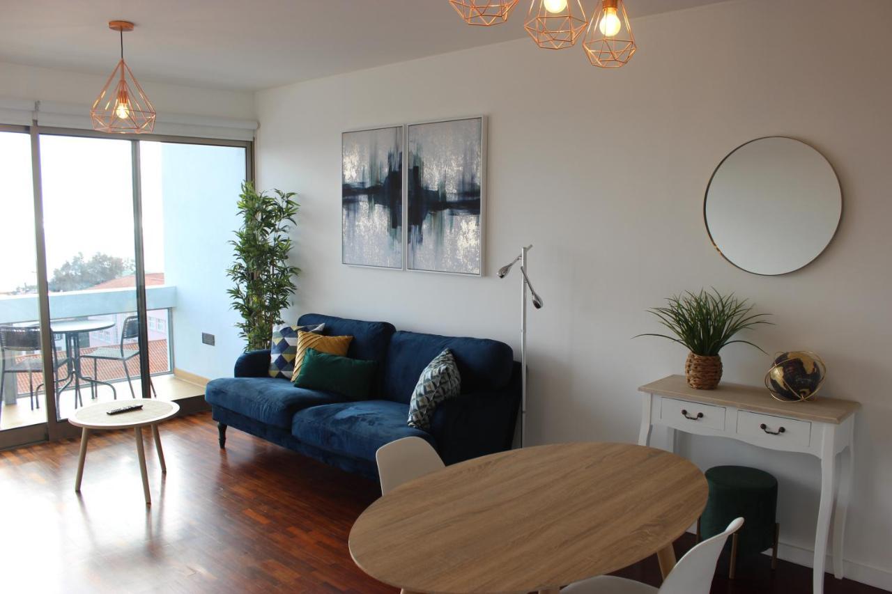 D - Your With Breathtaking Views Apartament