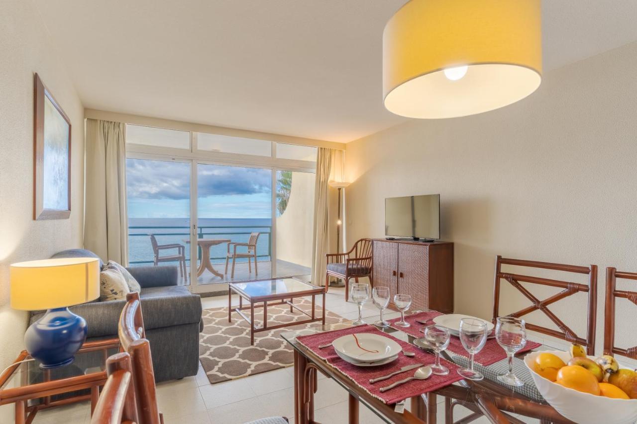 Apartment Charming Penthouse In Pestana