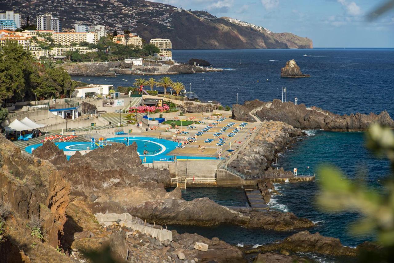 Rodamar Ii By An Island Funchal (Madeira)