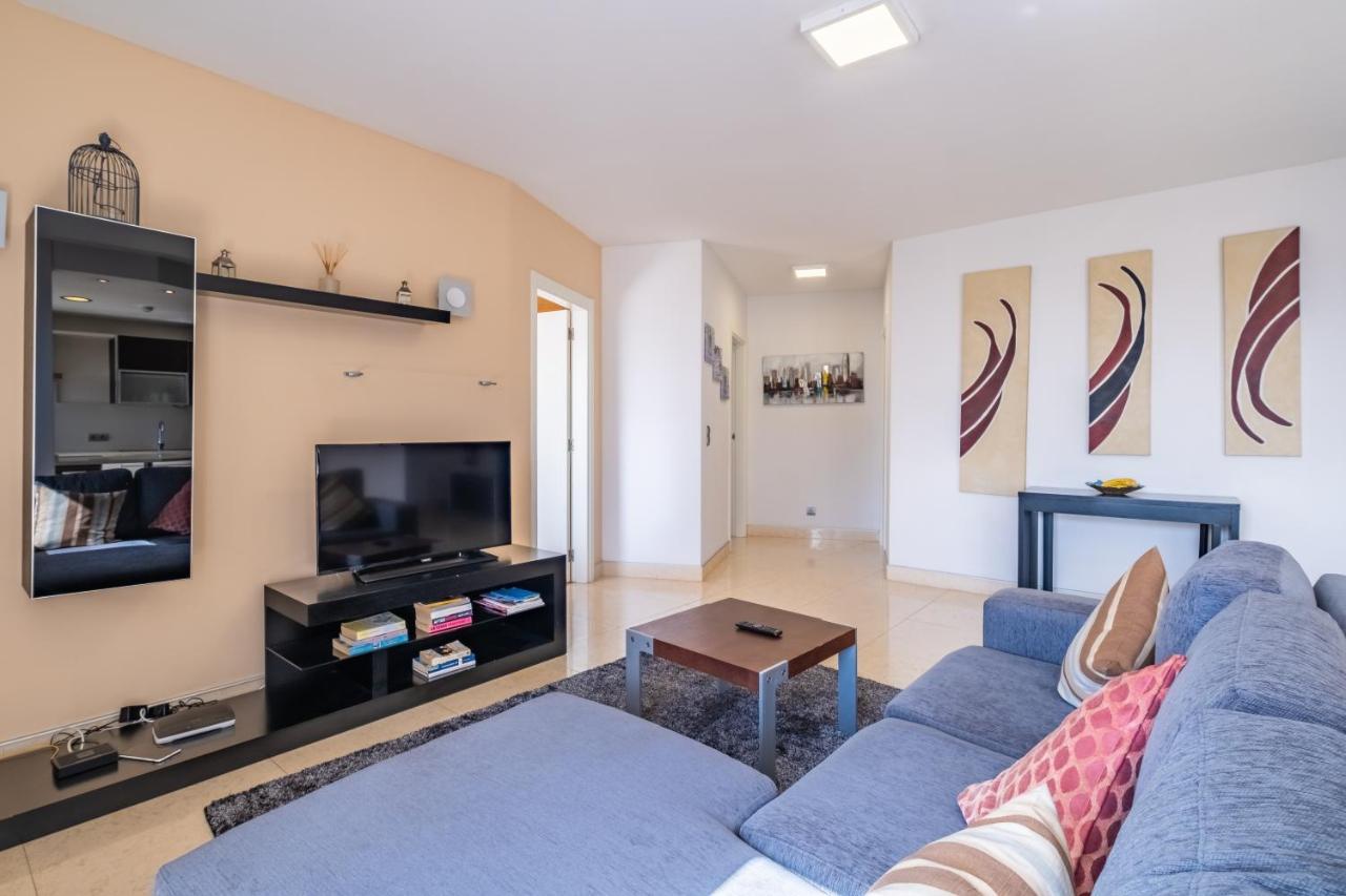 Modern Next To Forum Shopping, Near The Sea, Free Parking And Wifi *