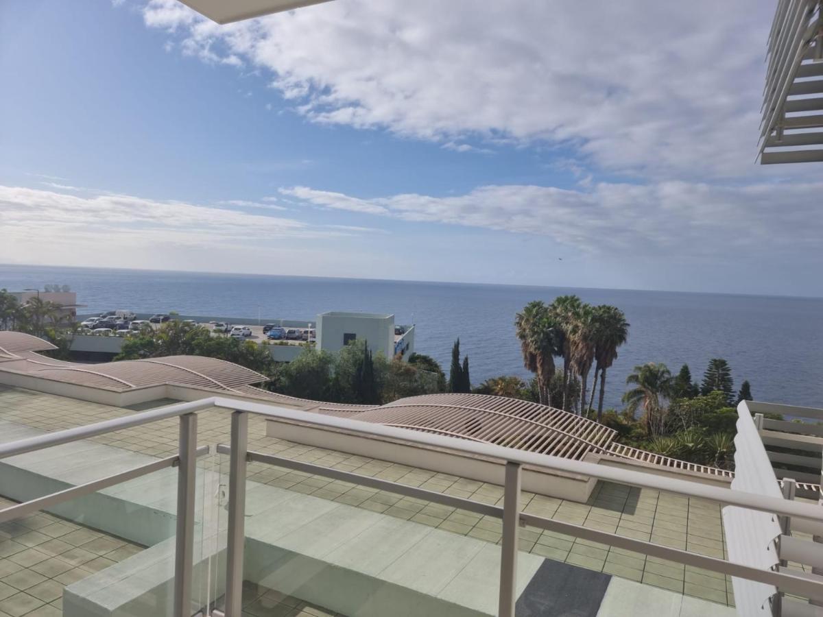 Magical Seaview Apartment Funchal (Madeira)