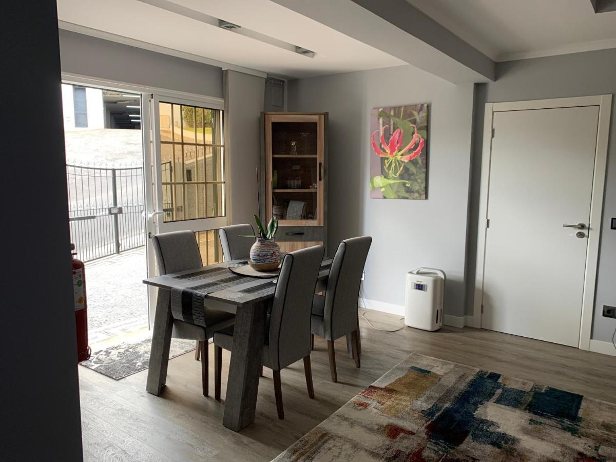 Beautiful 1-bed In Madeira Funchal (Madeira)