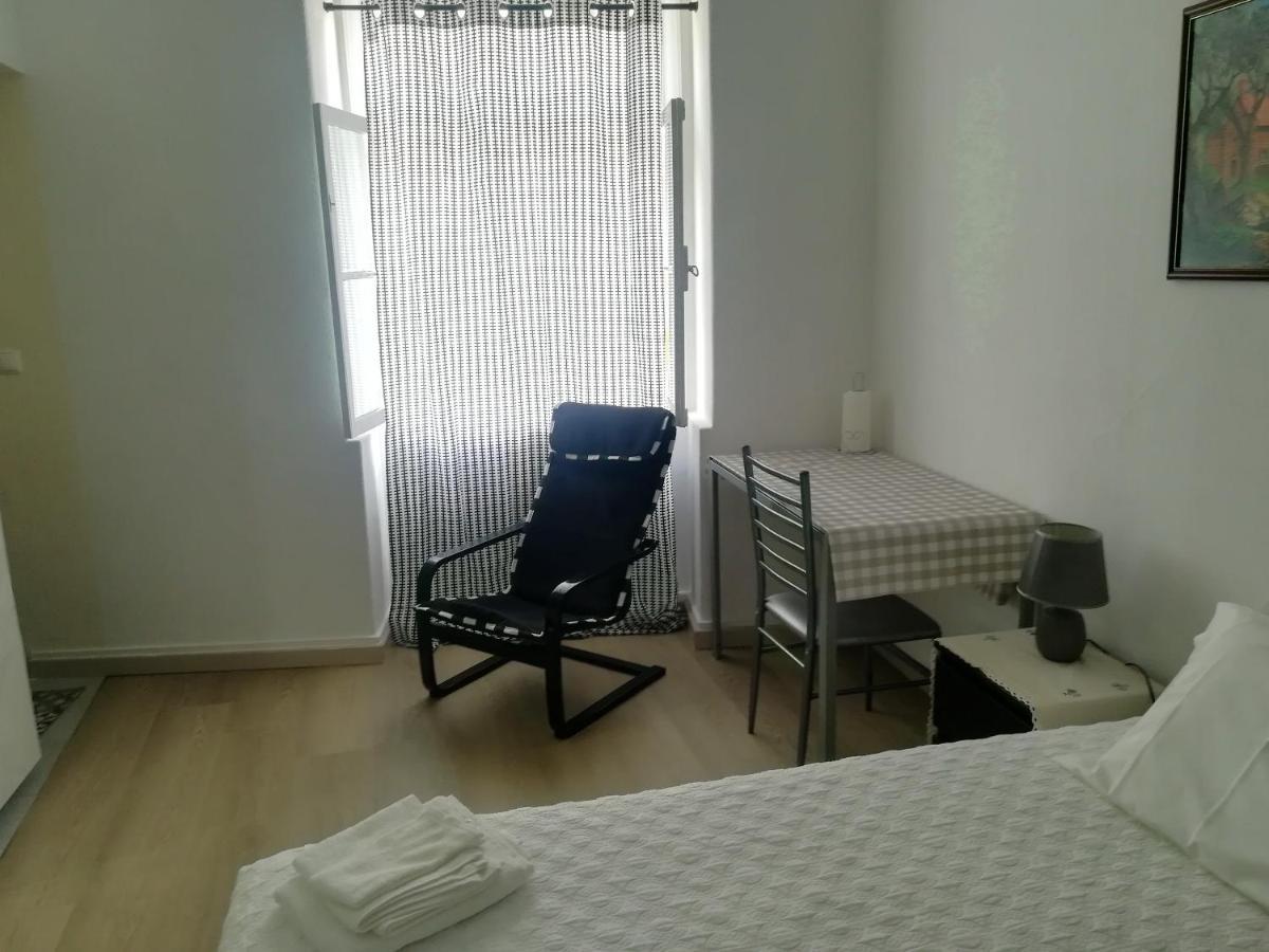 Cosy In 20 M² Sunny Terrace * Funchal (Madeira)