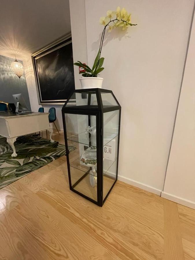 Pier House Apartment