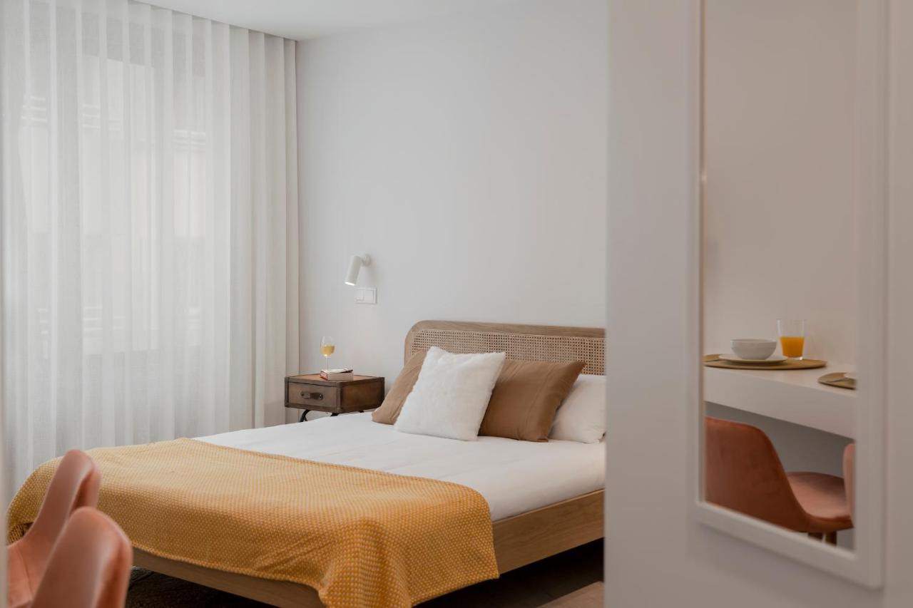 Cine Park Residences By An Island Apartment *