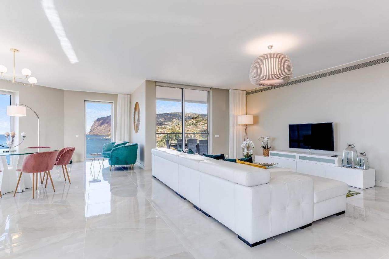 Lux First Row Madeira Palace By Hr Madeira *