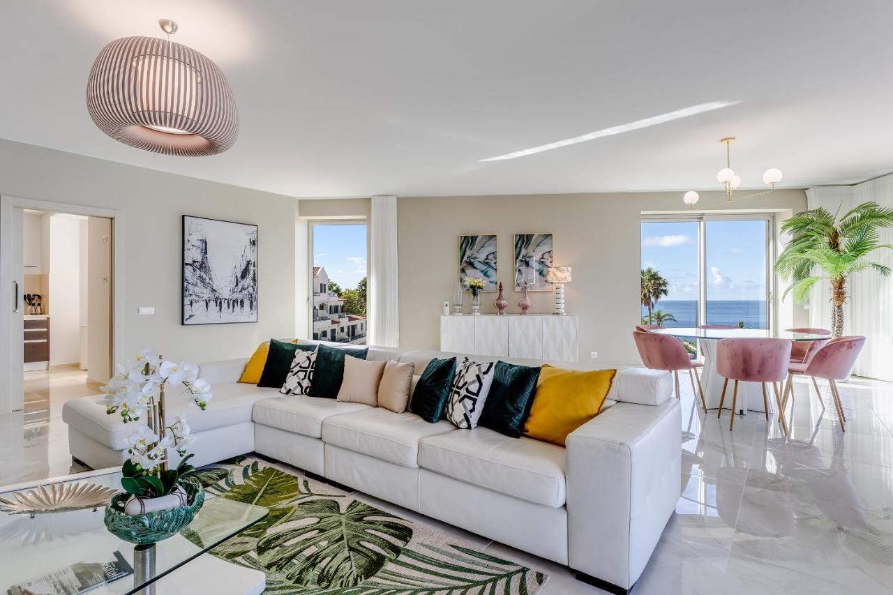 Apartment Lux First Row Madeira Palace By Hr Madeira