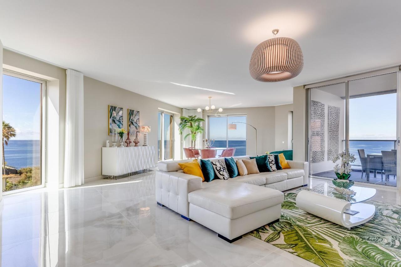 Lux First Row Madeira Palace By Hr Madeira Apartment