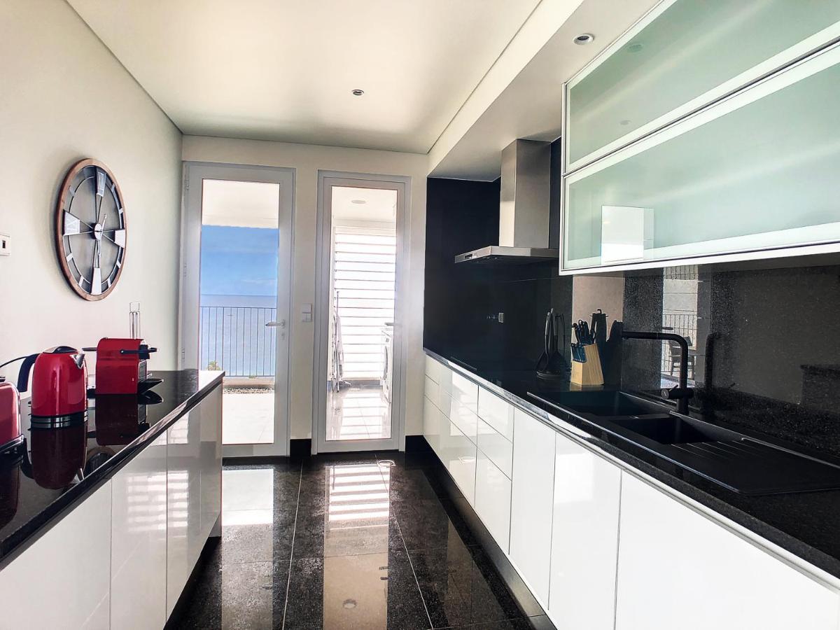 The Sea View By Lovelystay Appartement