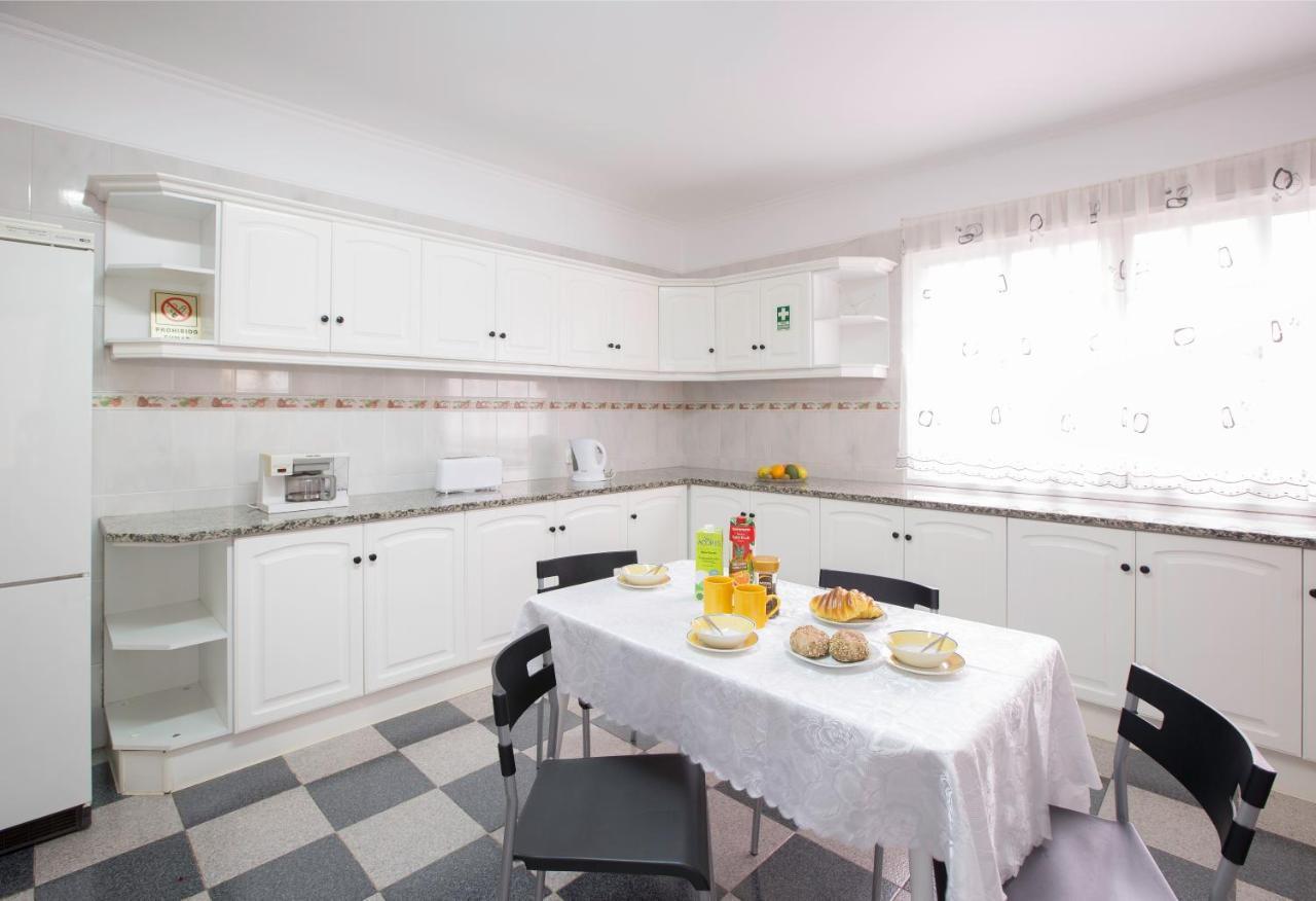 Charming Apartments In Funchal - Sao Goncalo Ferienhaus *