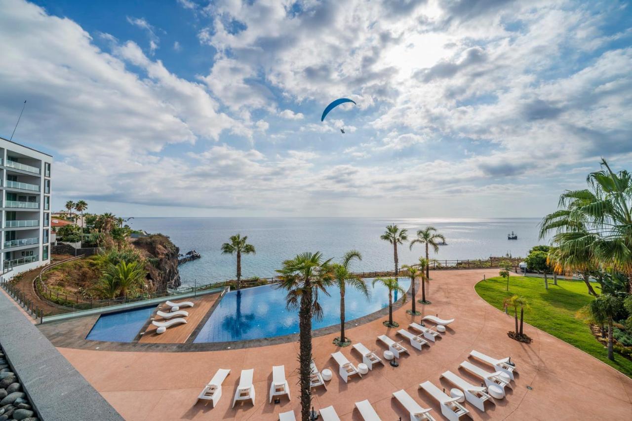 Madeira Palace Iii By An Island Apartment