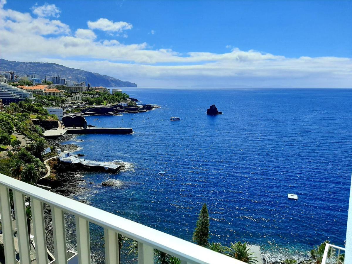 Superb Sea View Flat In Apartament