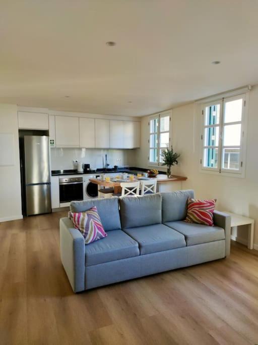 Apartment Seven