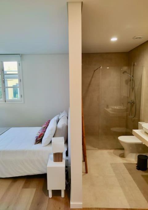 Apartment Seven