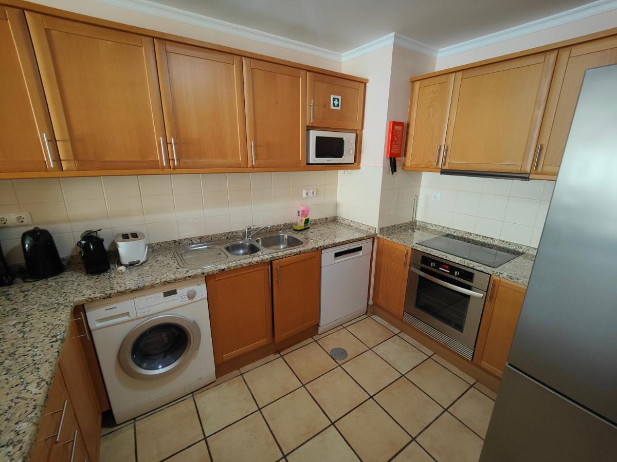 By The & Pool Apartment *