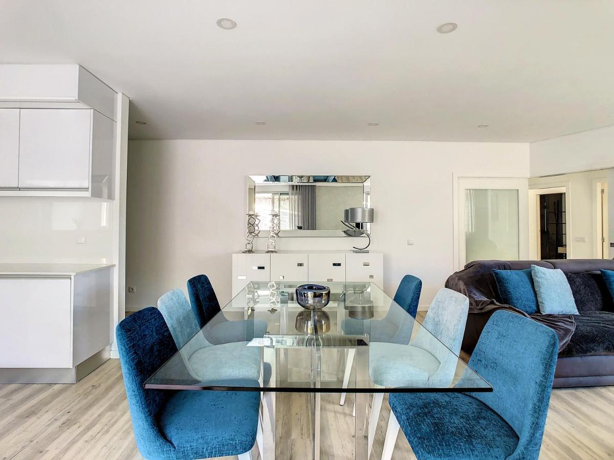 Apartment Uptown By Lovelystay *