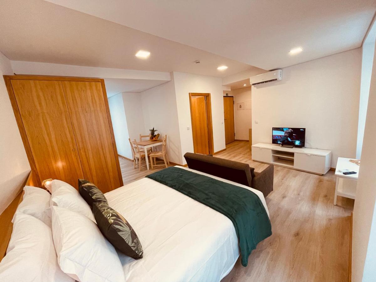 Living X Apartment *