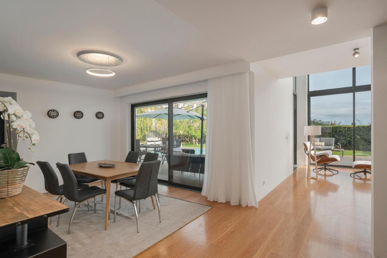 Quebradas By An Island Villa *