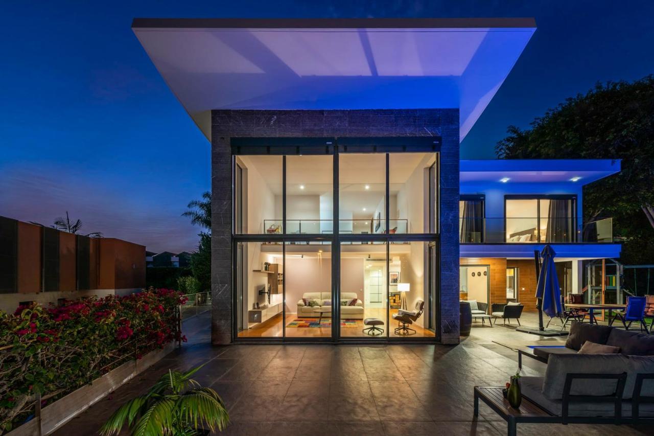 Villa Quebradas By An Island Funchal (Madeira)