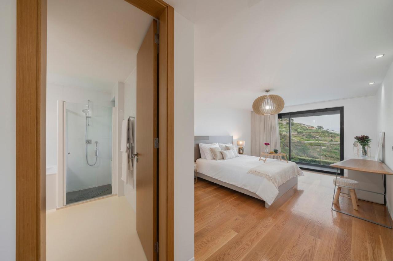 Quebradas By An Island Villa