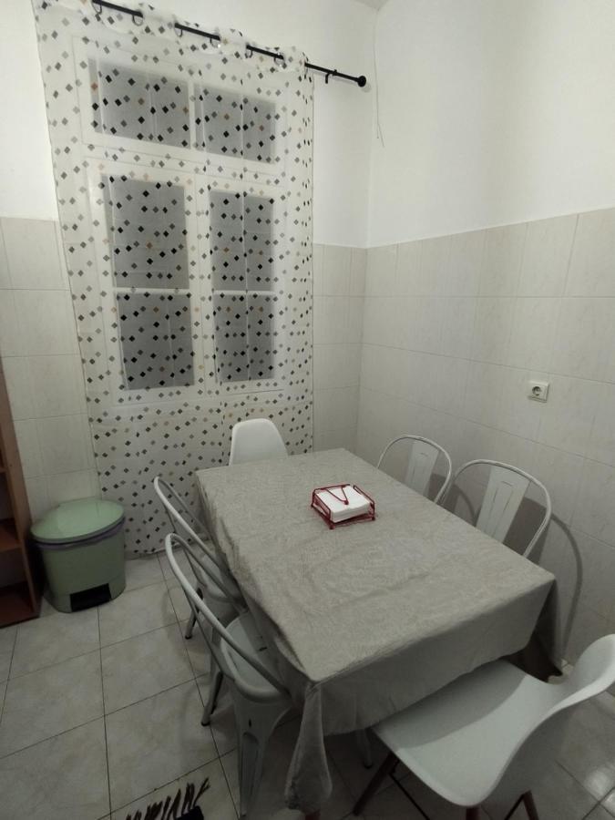 Holiday home Bus Stop House 84